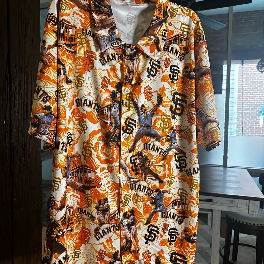 San Francisco Giants Themed Men's Shirt